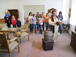 4ea23472-3f00-463e-880d-713f8273dd11